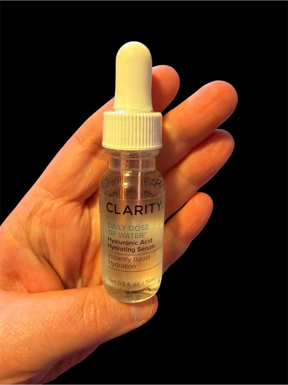 Clarity Hyaluronic Acid Hydrating Serum — Daily Dose of Water